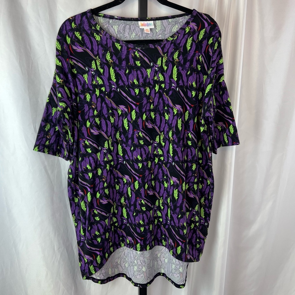Lularoe Irma T-Shirt Disney Villains Maleficent Print, size XS